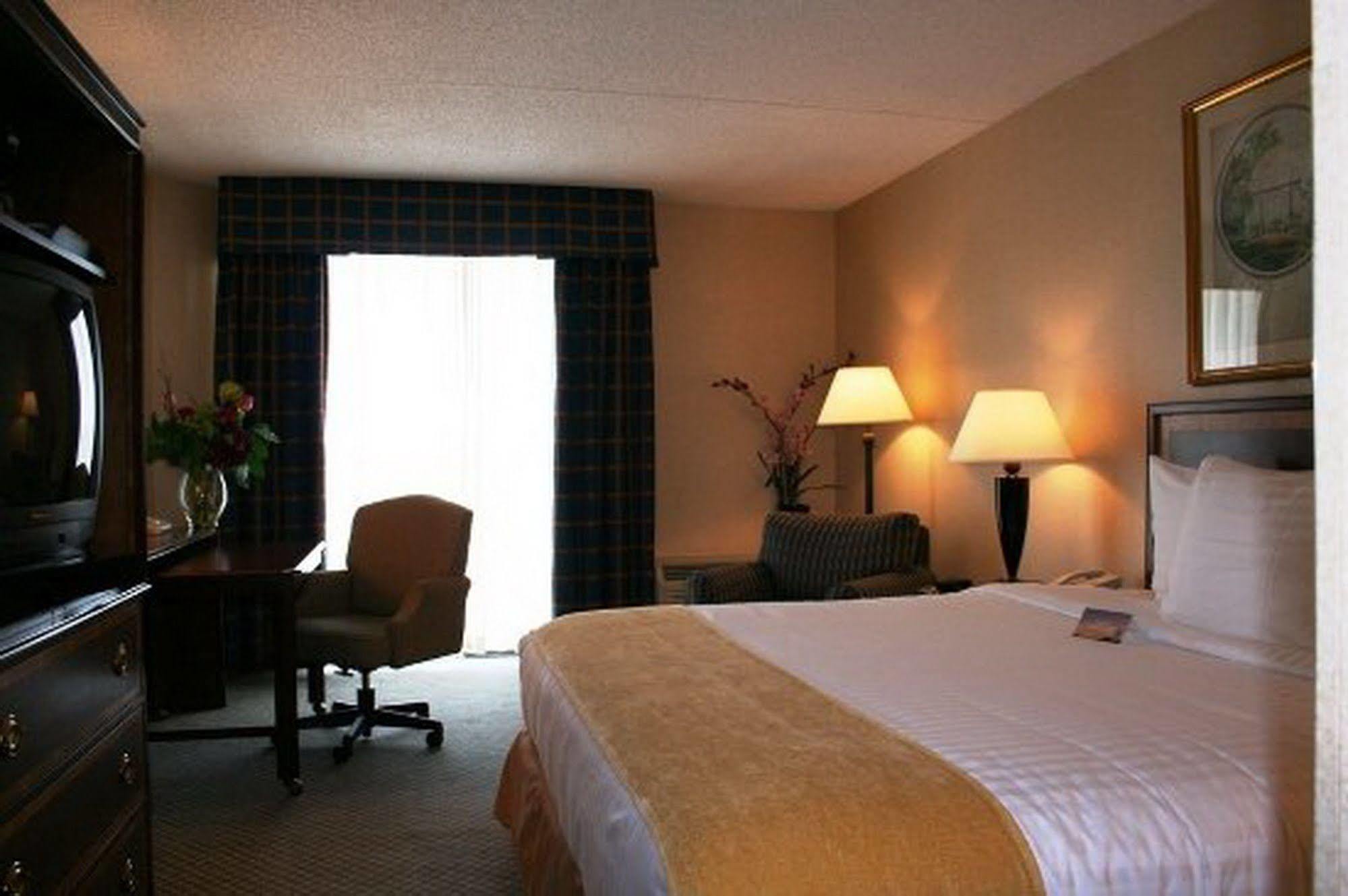 Magnuson Grand & Conference Center Somerset-Bridgewater ห้อง รูปภาพ